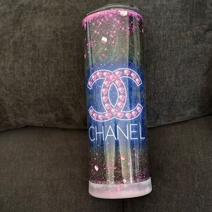 Fashion Chanel Tumbler pink an blue comes with its own straw